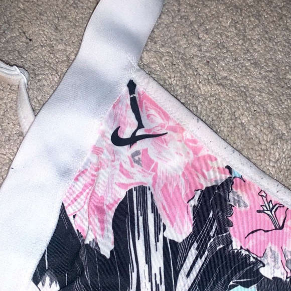 Multicolor Nike Sports Bra - Picture 2 of 4